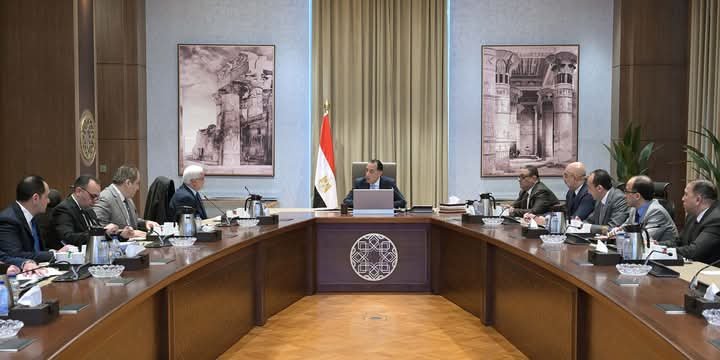 مدبولي يُتابع تفعيل الربط الإلكتروني بين الهيئة القومية للتأمين الاجتماعي والمرور