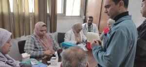 مصنع إنتاج وإصلاح المدرعات يستقبل قافلة طبية للاطمئنان على العاملين
