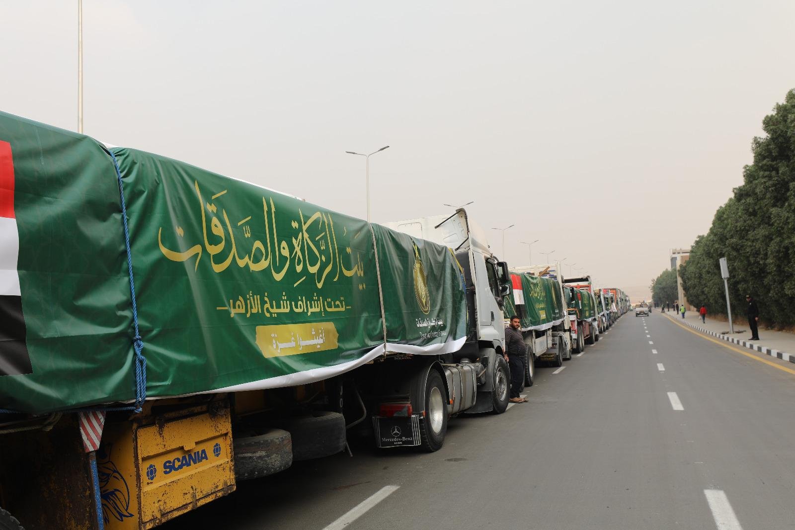 بيت الزكاة يطلق القافلة العاشرة إلى قطاع غزة