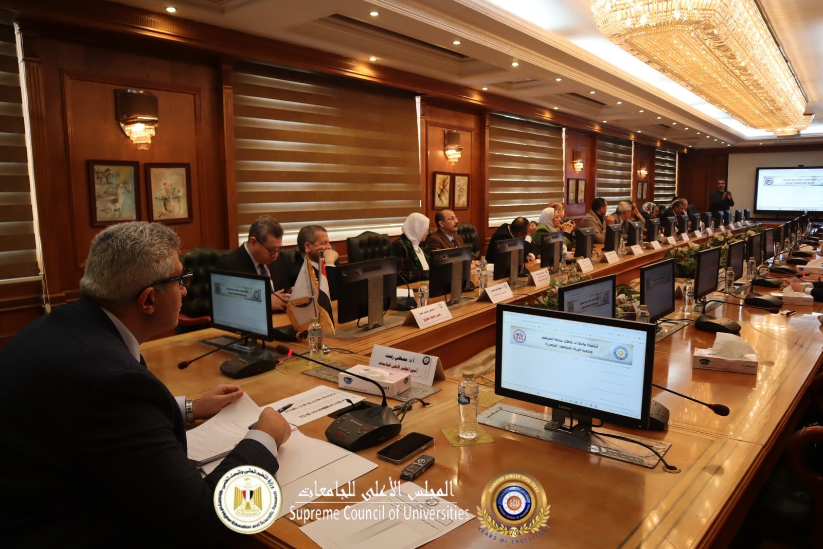 المجلس الأعلى لشئون خدمة المجتمع يعقد اجتماعه الدوري