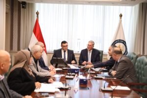 وزيرا البترول والإسكان يبحثان تنفيذ المشروعات ذات الأولوية