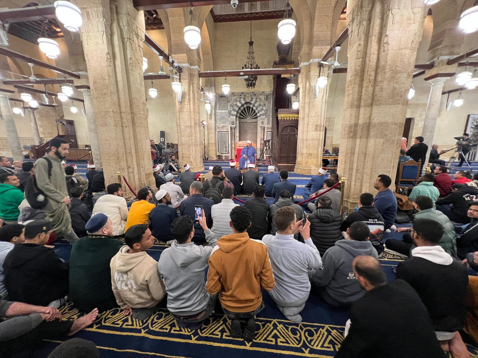شومان: المسلم العاقل من يستغل أيام الطاعة