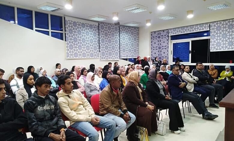 "قطار الخير" من أسوان إلى قنا والبحر الأحمر لدعم وعي الشباب