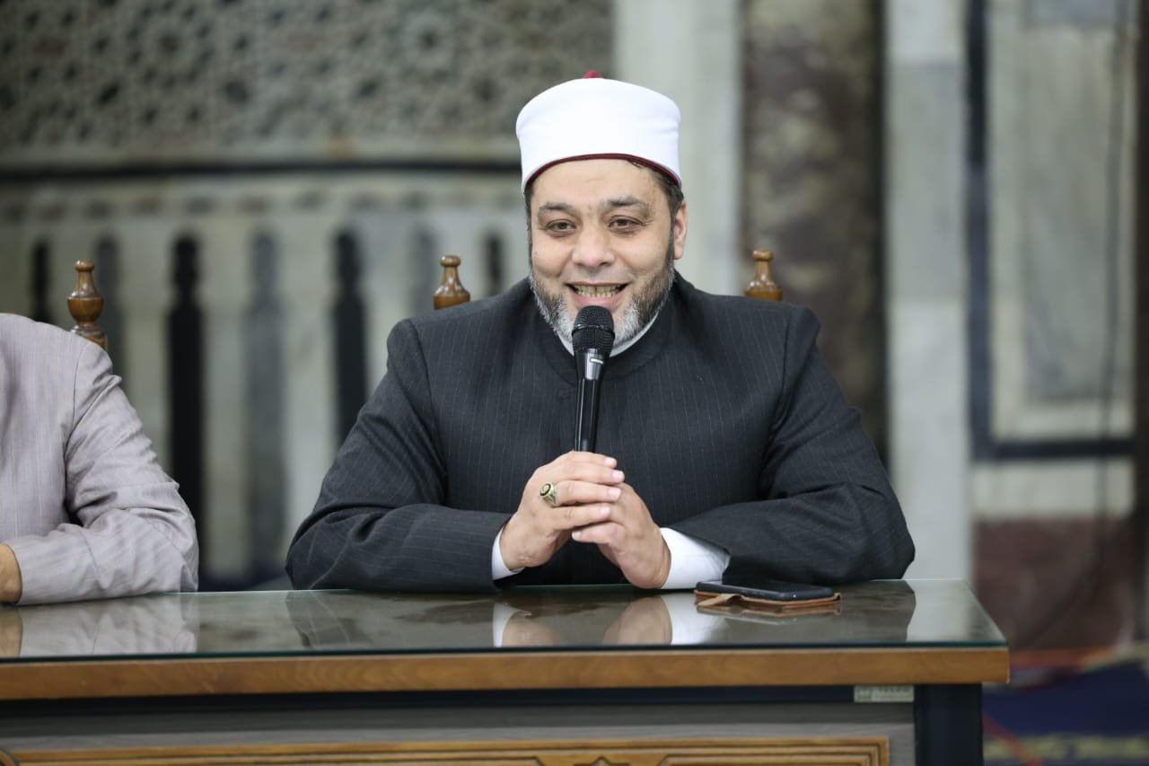 الدكتور محمود عبدالرحمن: اعتنى الشرع بالمرأة وكرمها وأعلى شأنها