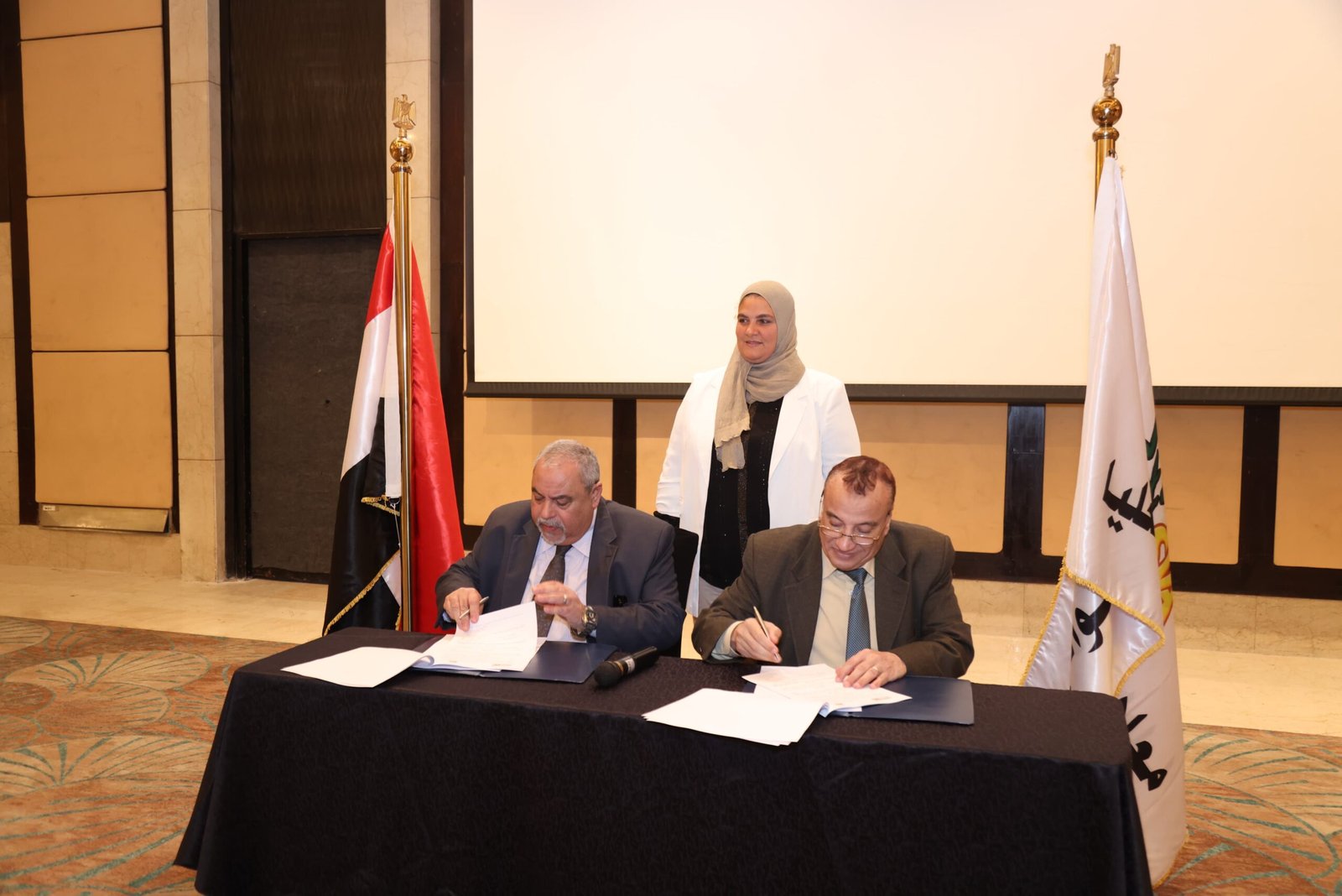 بروتوكول تعاون بين "بحوث الفلزات" و"معهد الوادي العالي للهندسة والتكنولوجيا"