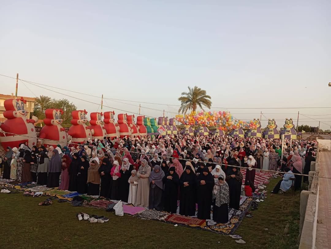 صلاة العيد في مراكز الشباب 