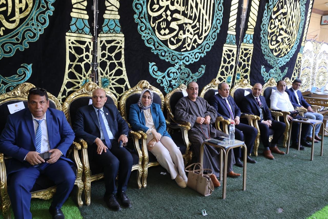 الشعب الجمهوري يهدي مستشفي كفرالشيخ أجهزة متطورة