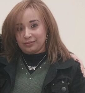 "مجنون في أكل الوقت"