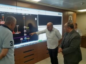 وزير الكهرباء يتابع زيادة الطلب على الطاقة وارتفاع الأحمال بالإسكندرية