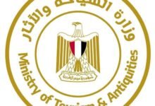وزير السياحة يتابع أعمال غرفة عمليات انتظام الحركة السياحية في مصر