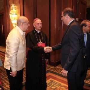 وزير الزراعة يشارك في اليوم الوطني لدولة الفلبين