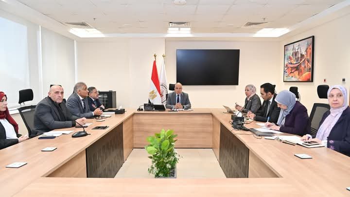 وزير الري يبحث مع تطوير التعليم مقترح تنفيذ  إنشاء "جامعة الغذاء