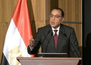 مدبولي يصرح استعدات نهائية بميناء السخنة لمواجهة احتياجات السوق المحلية من الغاز