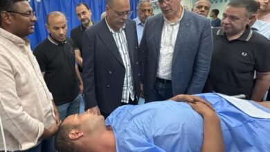 وزيرا البترول والعمل يطمئنان على الناجين من حادث بارج خليج السويس