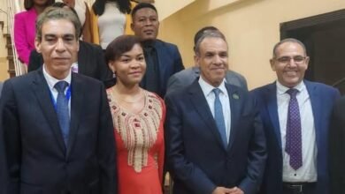 وزير الخارجية يلتقي بممثلى الشركات الخاصة وأعضاء الغرفة التجارية بمالابو