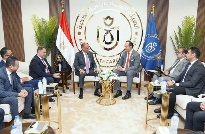 رئيس هيئة الرعاية الصحية  يلتقي الرئيس الإقليمي لشركة جانسن 