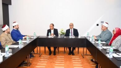 وزير الخارجية يلتقي بأعضاء الجالية المصرية في السنغال