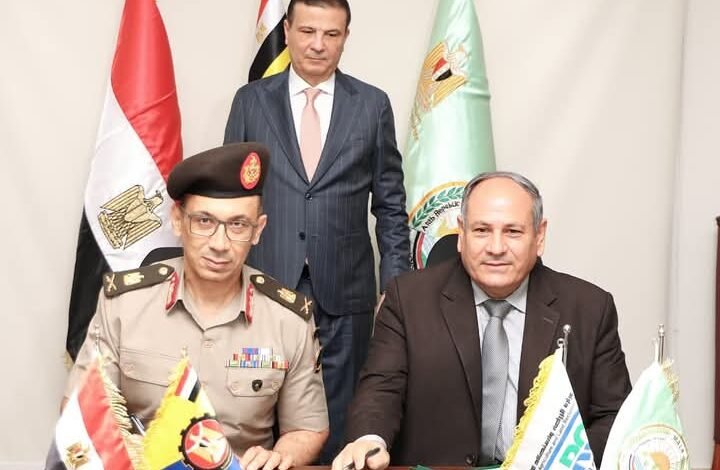 توقيع بروتوكول تعاون بين مركز البحوث الزراعية والكلية الفنية العسكرية
