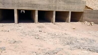 وزير الري يتابع جاهزية مخرات السيول ومنشآت الحماية من أخطار السيول
