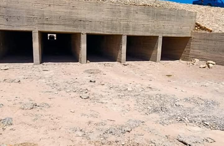 وزير الري يتابع جاهزية مخرات السيول ومنشآت الحماية من أخطار السيول