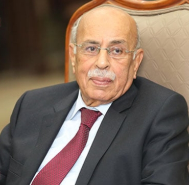 الدكتور مفيد شهاب