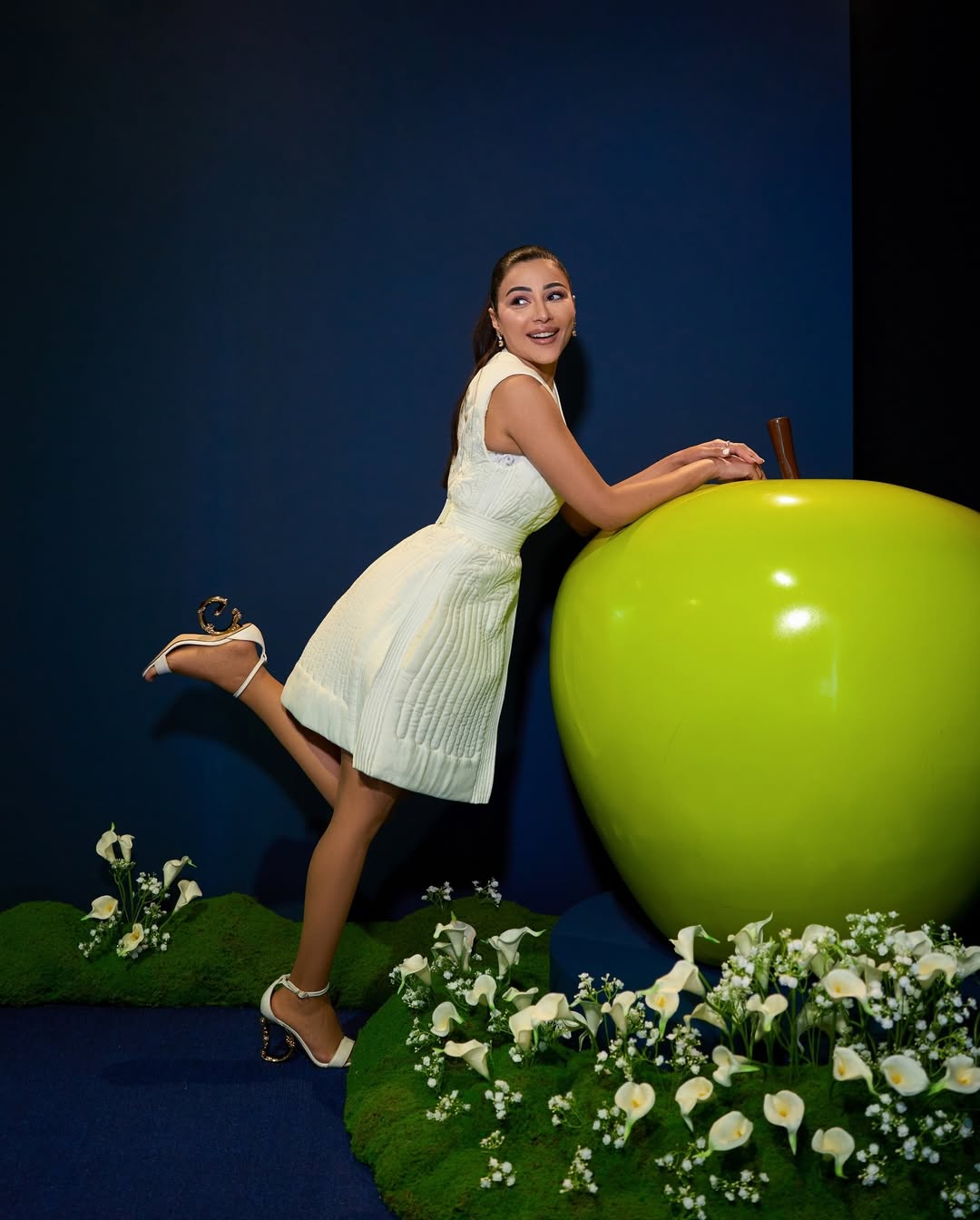 مهيرة عبد العزيز 