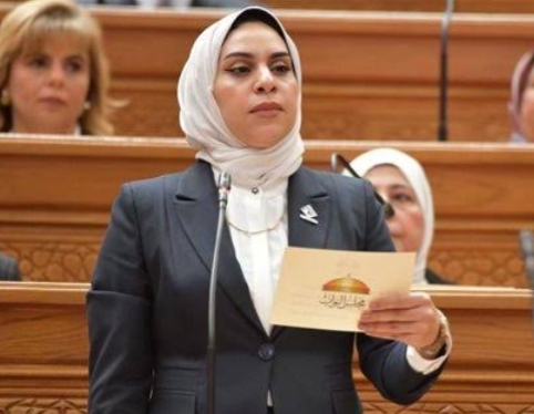 النائبة فاطمة عادل