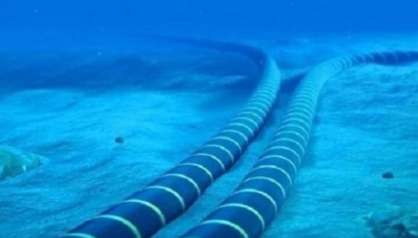 كابلات الانترنت