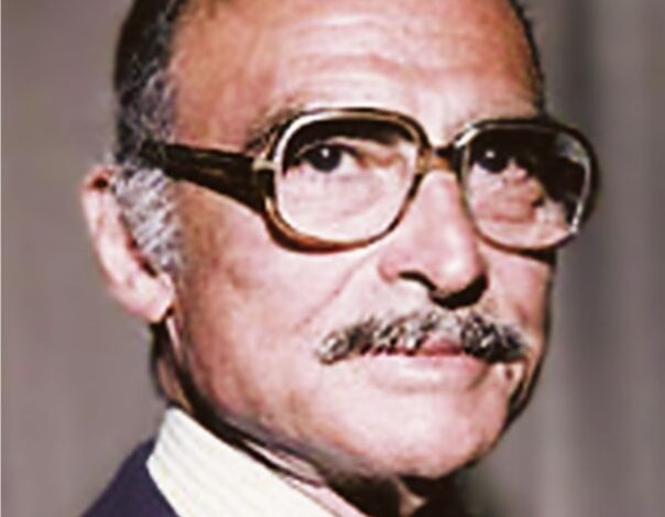 أحمد مظهر