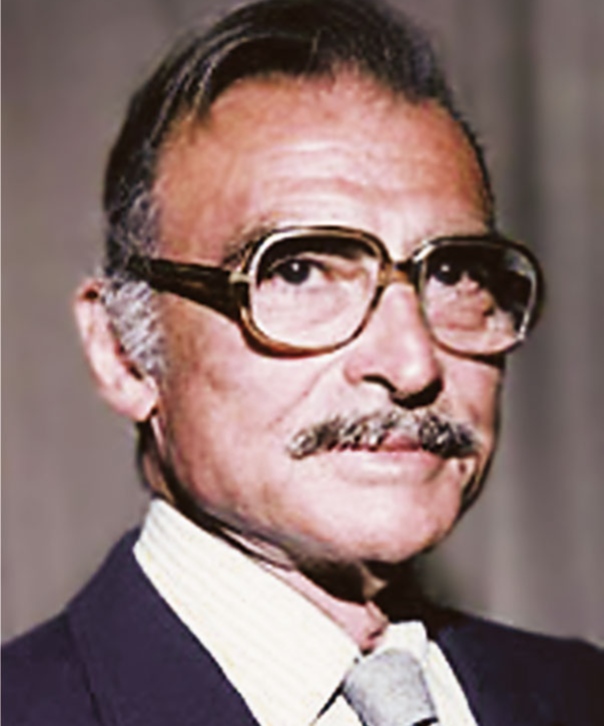 أحمد مظهر