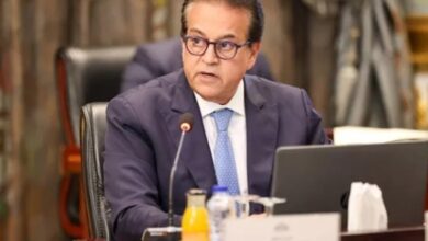 الدكتور خالد عبدالغفار وزير الصحة والسكان